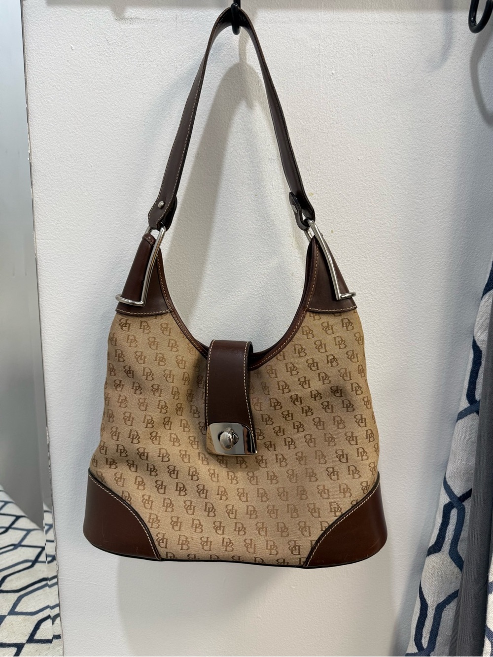 DOONEY & BOURKE • vintage hobo logo bag brown canvas & leather shoulder bag